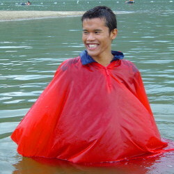 Poncho swimming